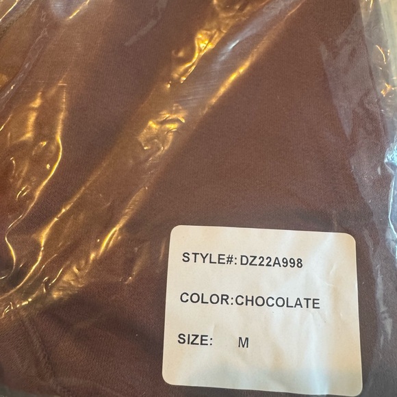 NWT Double Zero Women's V-Neck Surplice Top in Chocolate Brown - Picture 6 of 6